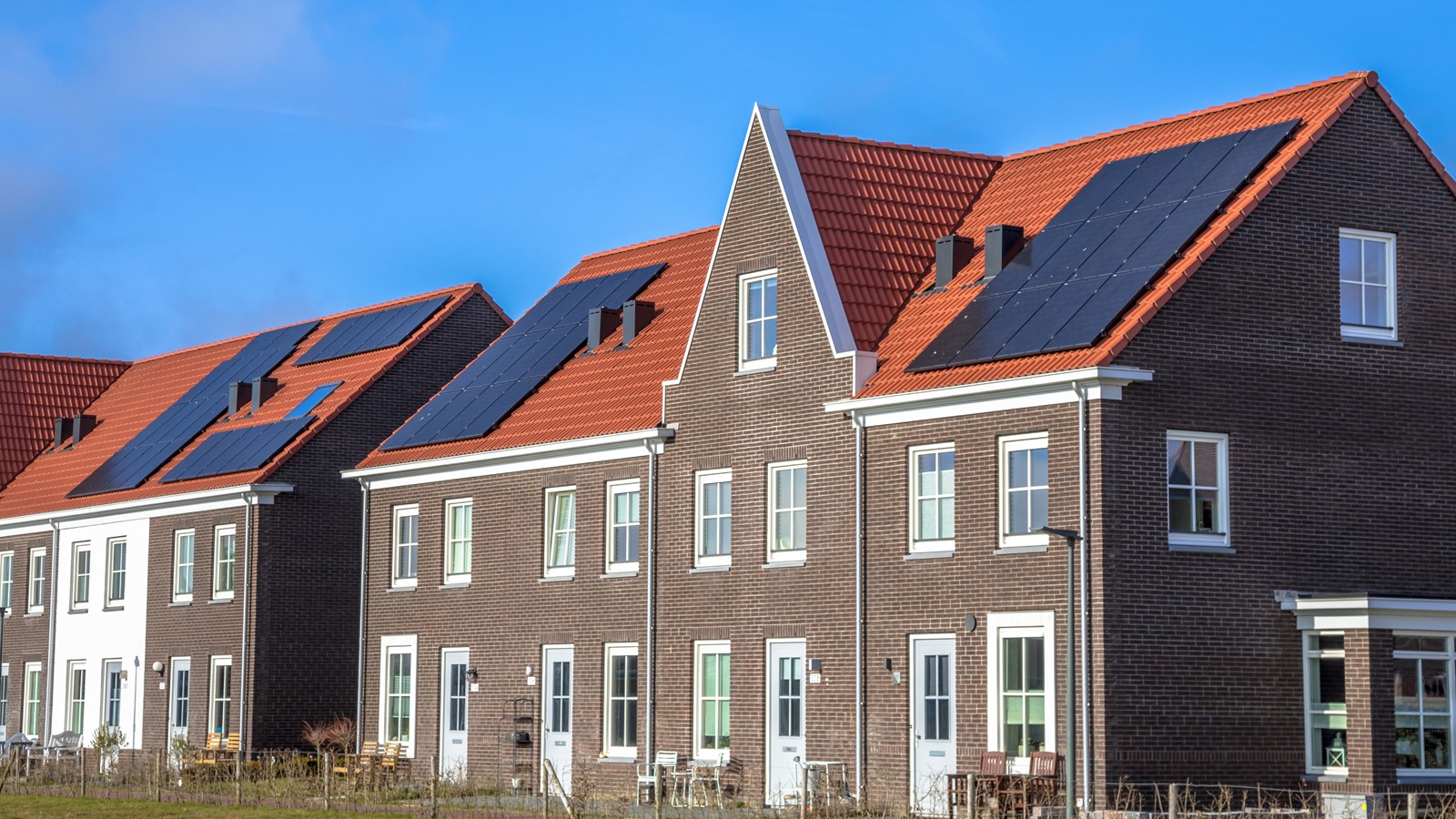 nieuwbouw met zonnepanelen